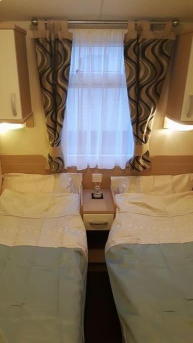 Apartamento Cozy And Relaxing With Stunning Sea Views Lytchett Minster Exterior foto